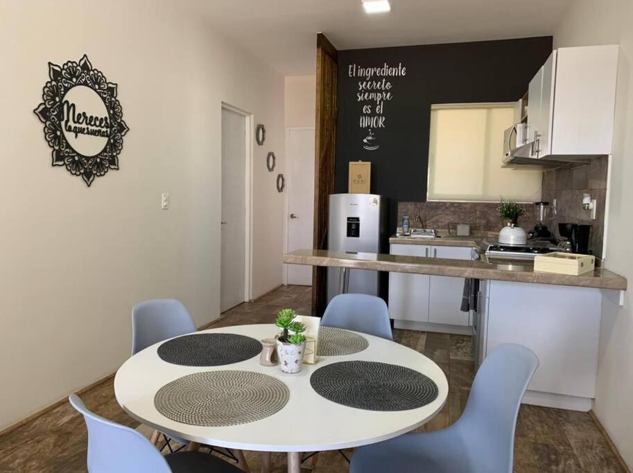 Departamento Completo Y Equipado Con 2 Habitaciones León Zewnętrze zdjęcie