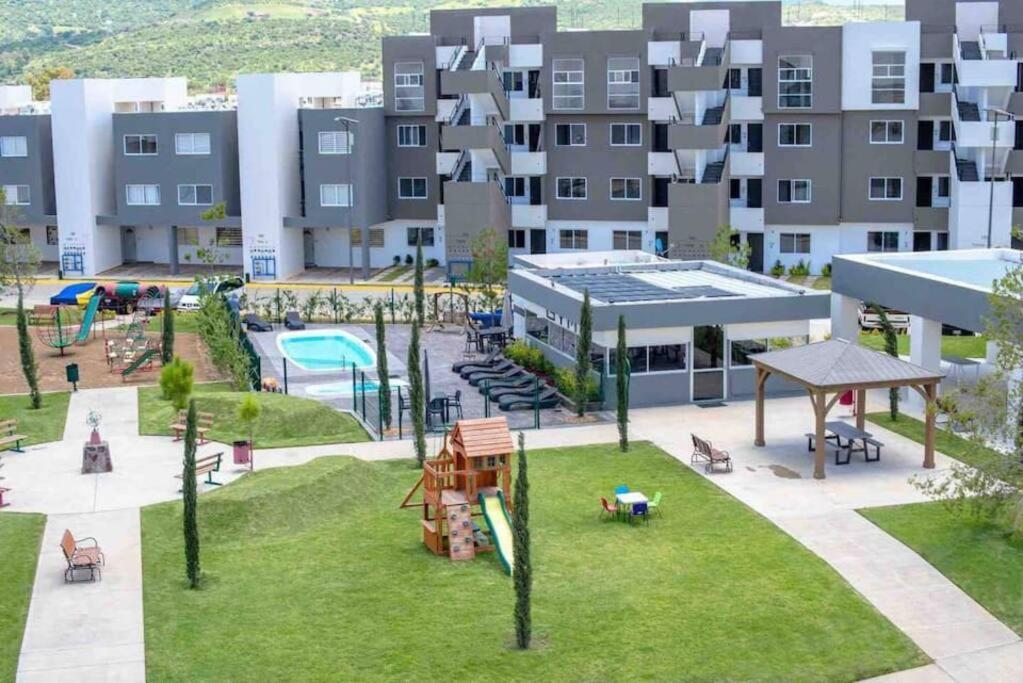 Departamento Completo Y Equipado Con 2 Habitaciones León Zewnętrze zdjęcie